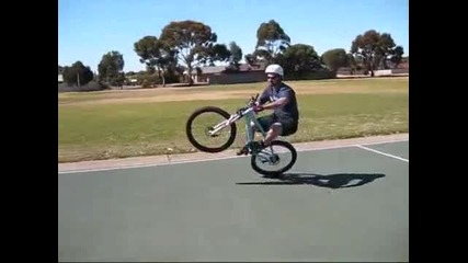 Mtb Stunts !!!
