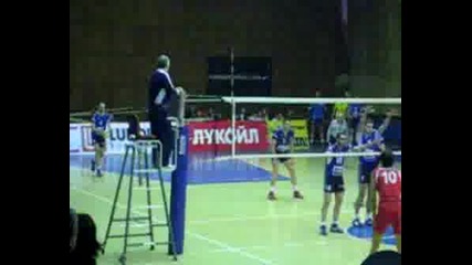 Николай Николов