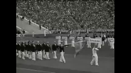 Церемония по откриването на Олимпийските игри през 1936 година в Германия