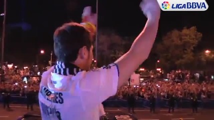 Реал Мадрид : Изтърването на купата на краля на площад Сибелес
