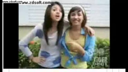 Princess Protection Program - Demi Lovato and Selena Gomez - Interview