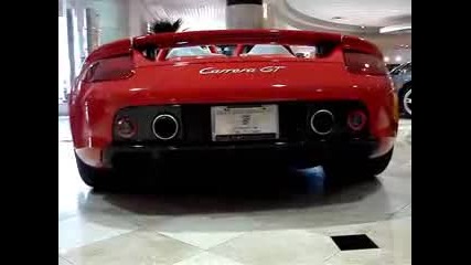 Red Porsche Carrera Gt