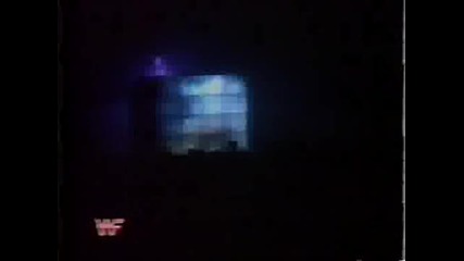 The Undertaker vs Yokozuna (special Referee Chuck Norris) - Casket Match 1_2