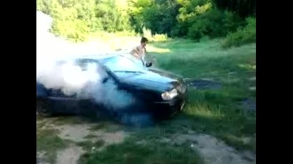 Vw Polo Ss 1.4i 60 hp burnout 2