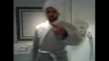 Justin Timberlake в банята !!!
