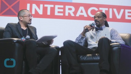 Snoop Dogg Talks Willie Nelson, New Love of Painting at SXSW Keynote