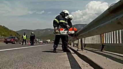 Младеж с 200 кмч загина при катастрофа на автомагистрала Хемус на Витиня