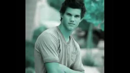 Taylor Lautner in Its Tricky