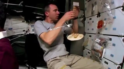 Закуска в космоса