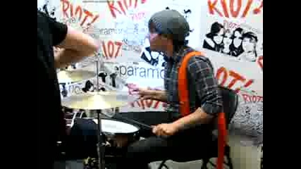 Paramore - Cats Music - Pressure