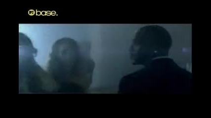 Akon (ft Eminem) - Smack That 