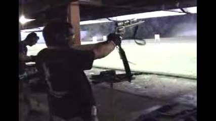 strelba s revolver