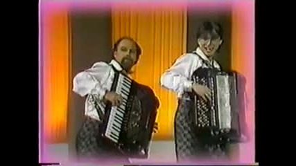 Lepa Brena - Disko urnebes