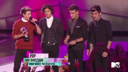 One Direction печелят награда за Best Pop Video - Mtv Vmas 2012