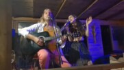 Коцето Калки и Мартина Табакова пеят в Бургас! - 20 юли 2024. How Deep Is Your Love (cover)