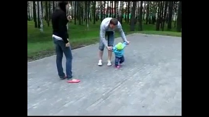 Страхотен рефлекс на баща