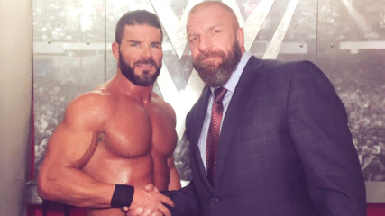 Superstars react to Bobby Roode's glorious SmackDown LIVE debut