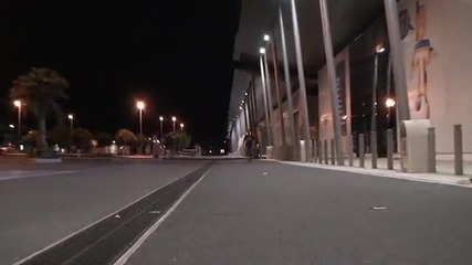 Remi Gaillard показва невероятни умения...