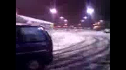 E30 M40 kamikadze na baumax - zimata
