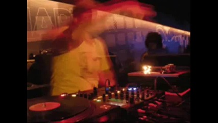 :house Music:from: ® J : 