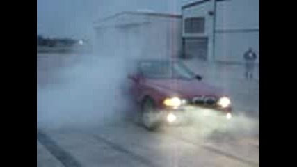 Bmw M5 Burnout (2)