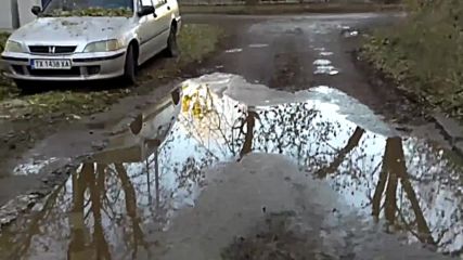 Дупките на улица "Шипка" в град Добрич заслужават внимание