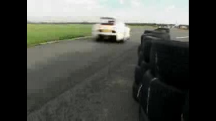 Bugatti Veyron Vs Pagani Zonda F