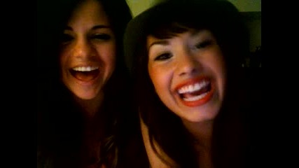 demi lovato and selena gomez with special guest!!!