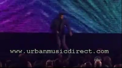 Премиерa! Usher - Dj Got Us Fallin in Love @ American Music Awards 2010 