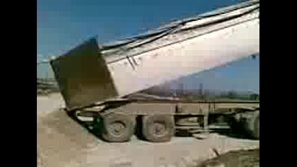 Видео000.3gp