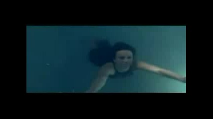 Alanis Morissette - Underneath (NEW SONG)