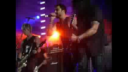 Velvet Revolver & Franky Perez - Slither Live 2009 