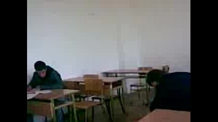 12 A pishat o.O