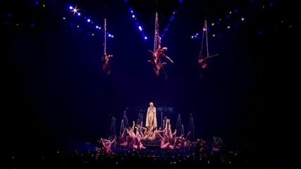 Кайли Миноуг 2011 Концерт в Лондон изпълнява - All The Lovers