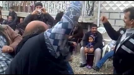 Смях!! Gangnam Style