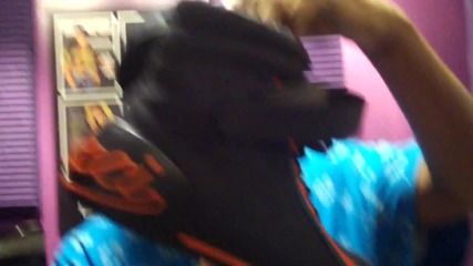 G - cove crazy gucci shoes (unrated) 