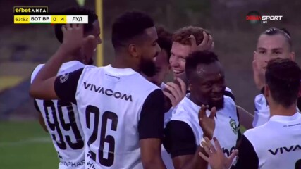 Фон Витри увеличи преднината на Лудогорец на 4