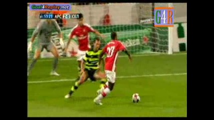 Arsenal - Celtic 2 - 0 (3 - 0,  26 8 2009)