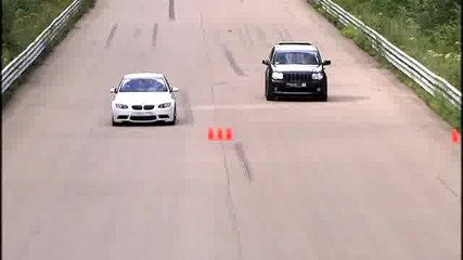 Moscow Unlim 500 - Bmw M3 vs Jeep Srt - 8 