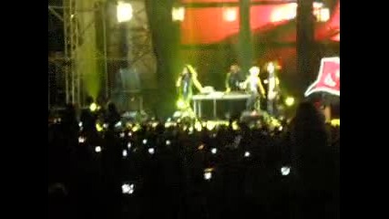 Loop Live 2009 Kelly Rowland - Work 