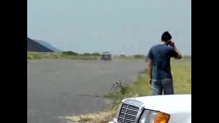 Mercedes W124 320e vs W126 Sec widebody 