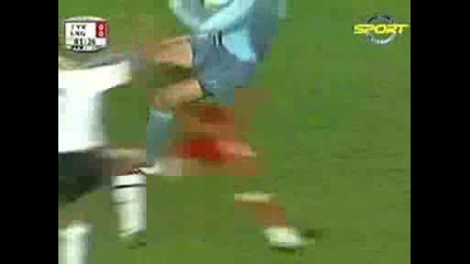 Top 10 Football Fights And Fouls
