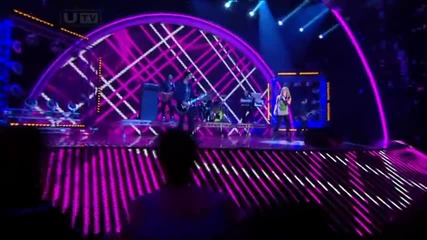 Avril Lavigne - What The Hell / Smile - Live Britain's Got Talent