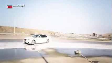 Dj Headhunterz го учат да прави дрифт със собственото му Bmw M5