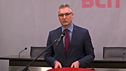 СЛЕД РЕШЕНИЕТО НА КС: БСП иска оставката на Делян Добрев