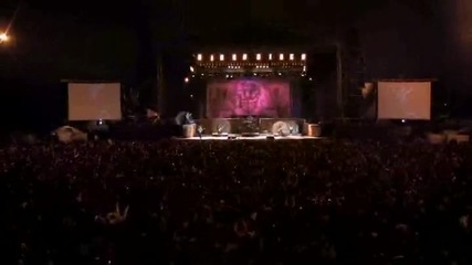Iron Maiden - Run To The Hills (live in Bogota, Colombia) 2008 ( High Quality ) 