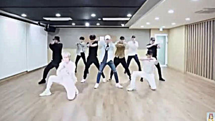 Mirrored Kpop Random Play Dance Hard 1