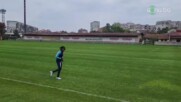 Жереми Петрис тренира на облекчен режим