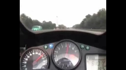 Този не е добре 310 kmh