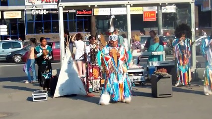 Индианска Музика • Wuauquikuna & Ecuador Spirit - Apucunahua